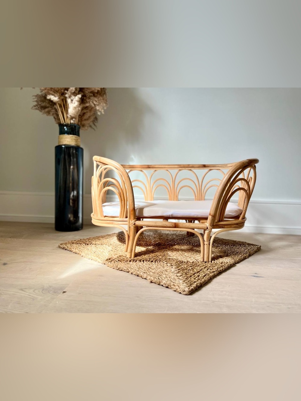 LARGE - Unique Handmade Bamboo pet bed with cushion ( removable cover)